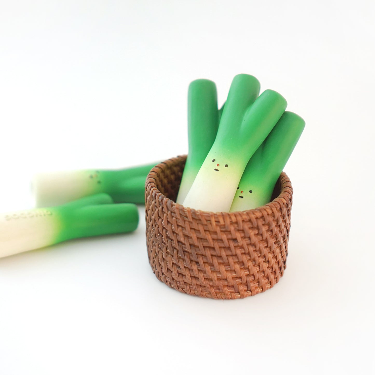 Dingdog Green Onion Latex Toy 3