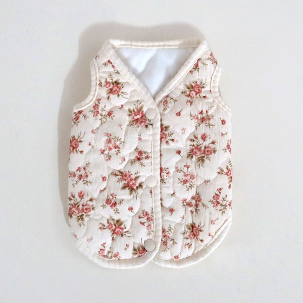 Ditsy Floral Quilted Vest – Dark Cream / Wave