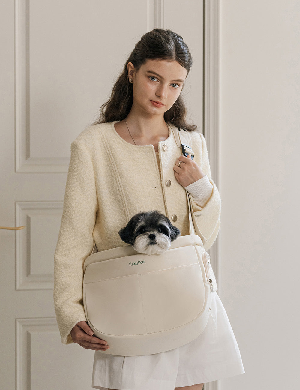 Tuntun Half-Moon Sling Bag 2 Colors