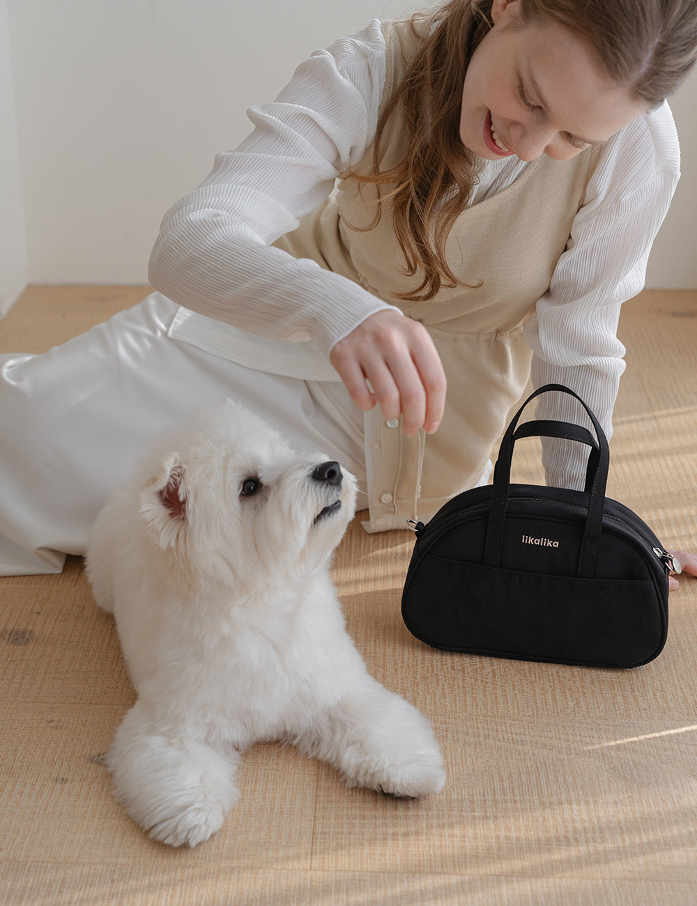 Four Season Walking Bag 2 Colors